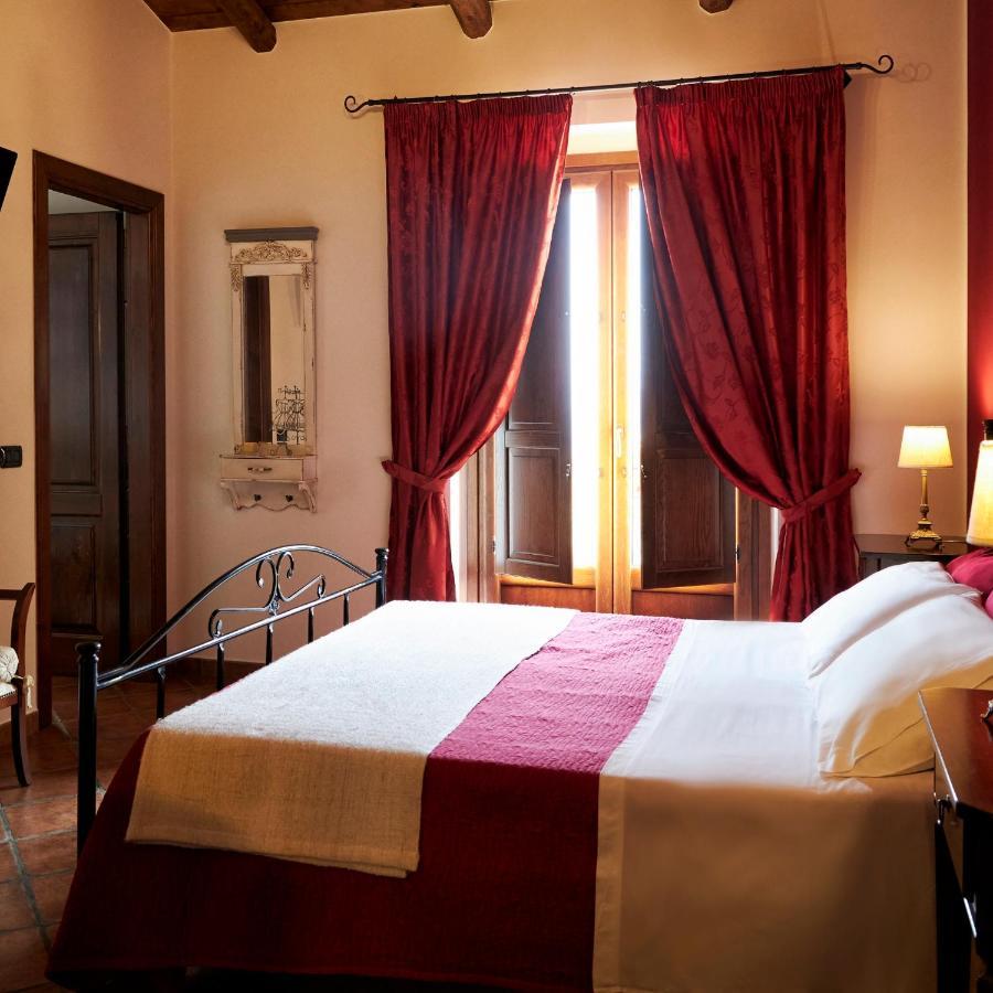 Piana La Gatta Bed & Breakfast Cusano Mutri Exterior photo